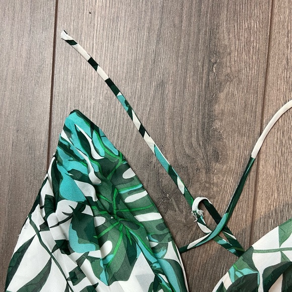 New Meghan LA Enchanted Empire Maxi Dress Green Floral SZ XL. - Picture 5 of 7